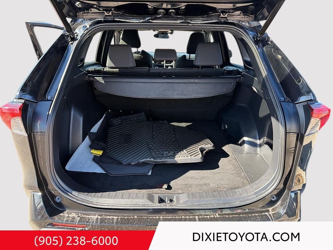 2023 Toyota RAV4 Power Sunroof, Heated Seats, Alloy Wheels, Heated Steering Wheel, Bluetooth Midnight Black Metallic Mississauga - photo #34