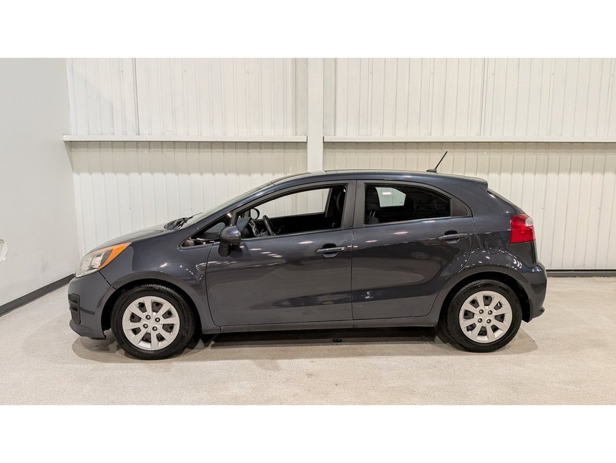 Kia Rio 5dr HB Auto EX+ w/Sunroof 2016 Gris