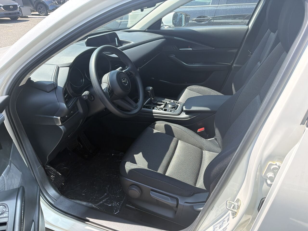 2026 MAZDA CX-30 Snowflake White Pearl Ste-Marie - photo #6