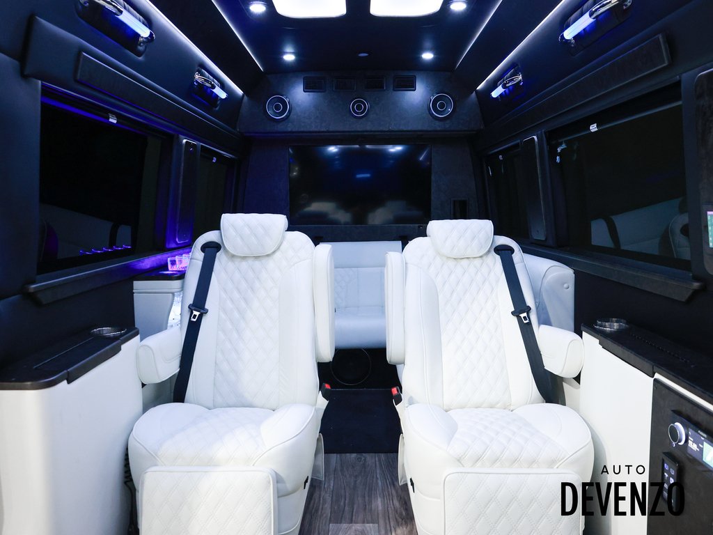 2022 Mercedes-Benz Sprinter fourgonnette utilitaire Black Saint-Eustache - photo #17