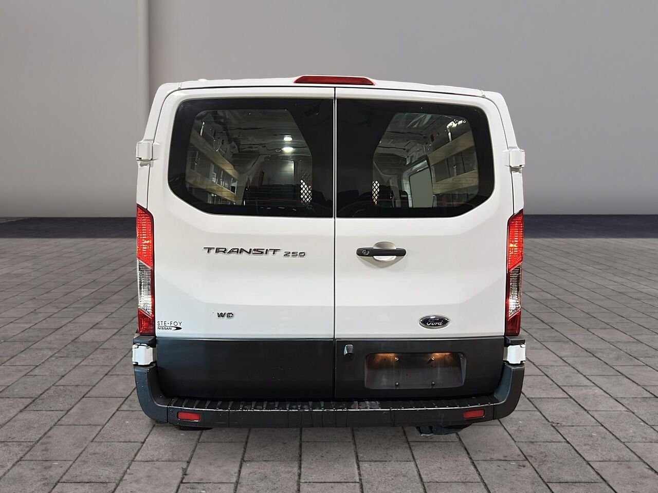 2024 Ford Transit fourgon utilitaire White Québec - photo #2