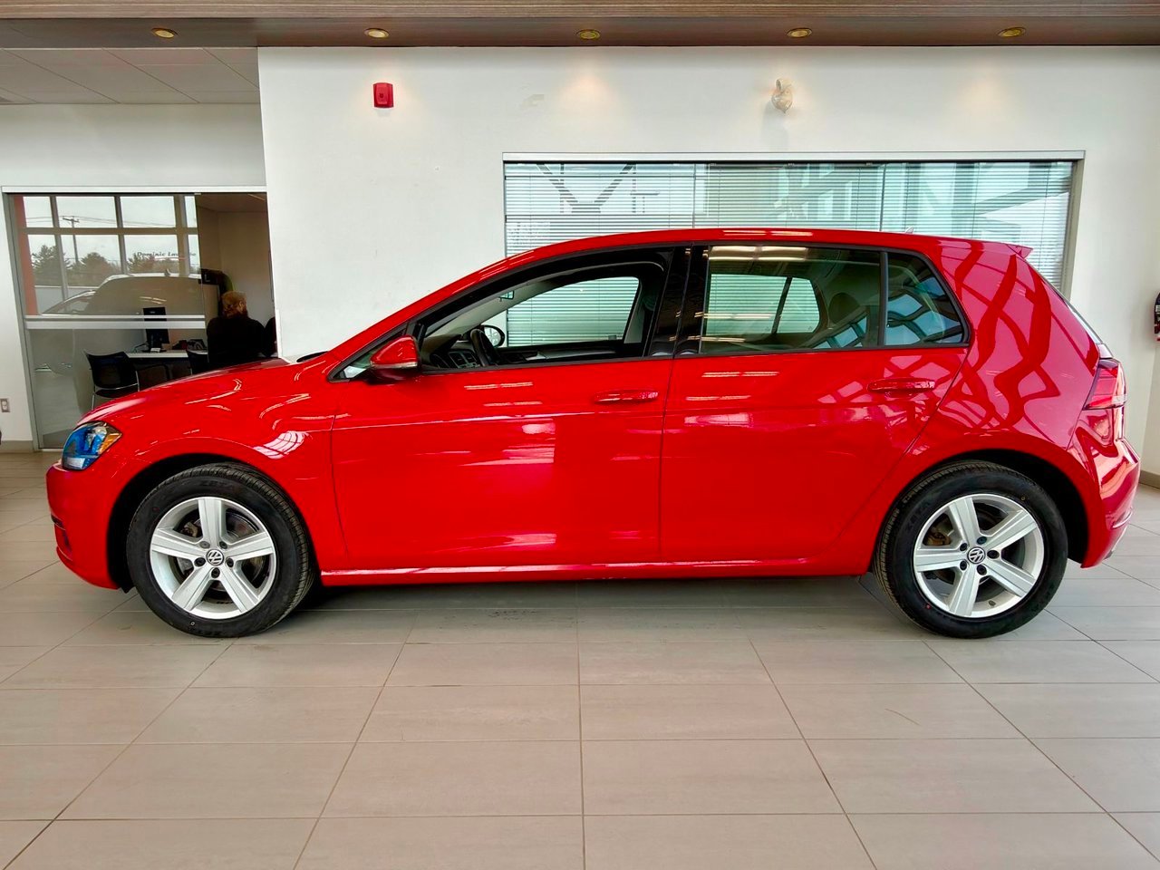 Volkswagen Golf 2021 Rouge Notre-Dame-des-Prairies - photo #7