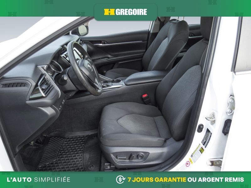 Toyota Camry 2019 Blanc Blainville - photo #11