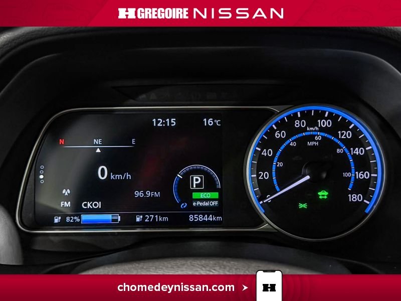 2024 Nissan Leaf Grey Blainville - photo #18