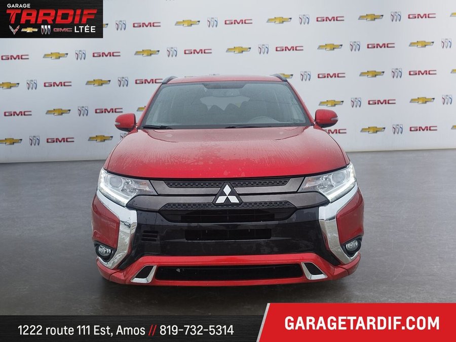 2022 MITSUBISHI OUTLANDER 2022 Red