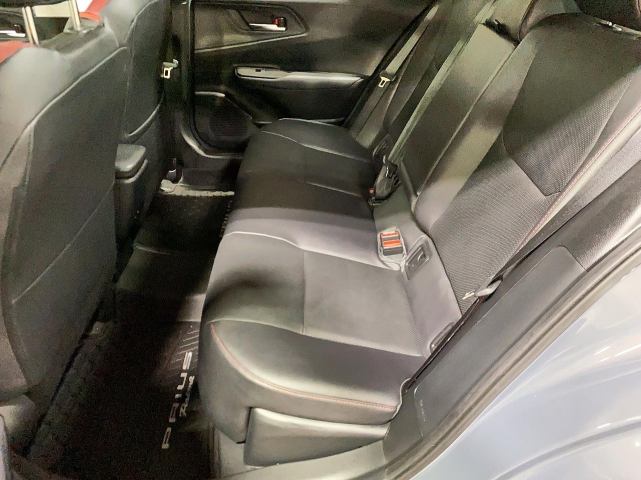 Toyota Prius Prime NIV JTDACACU4R3019131 2024 Gris Chicoutimi - photo #5