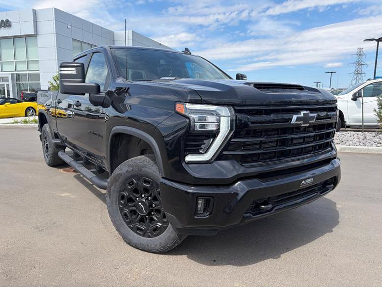 2024 Chevrolet Silverado 2500HD 4WD Crew Cab 159 LT Black Sherwood Park - photo #1