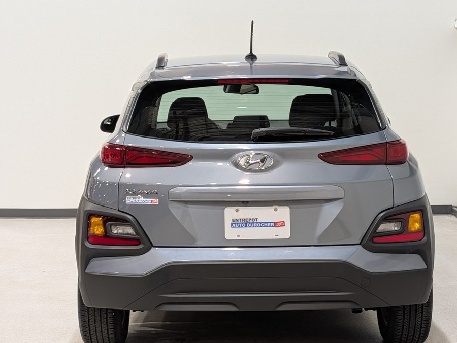 Hyundai Kona 2.0L Essential FWD 2018 Gris