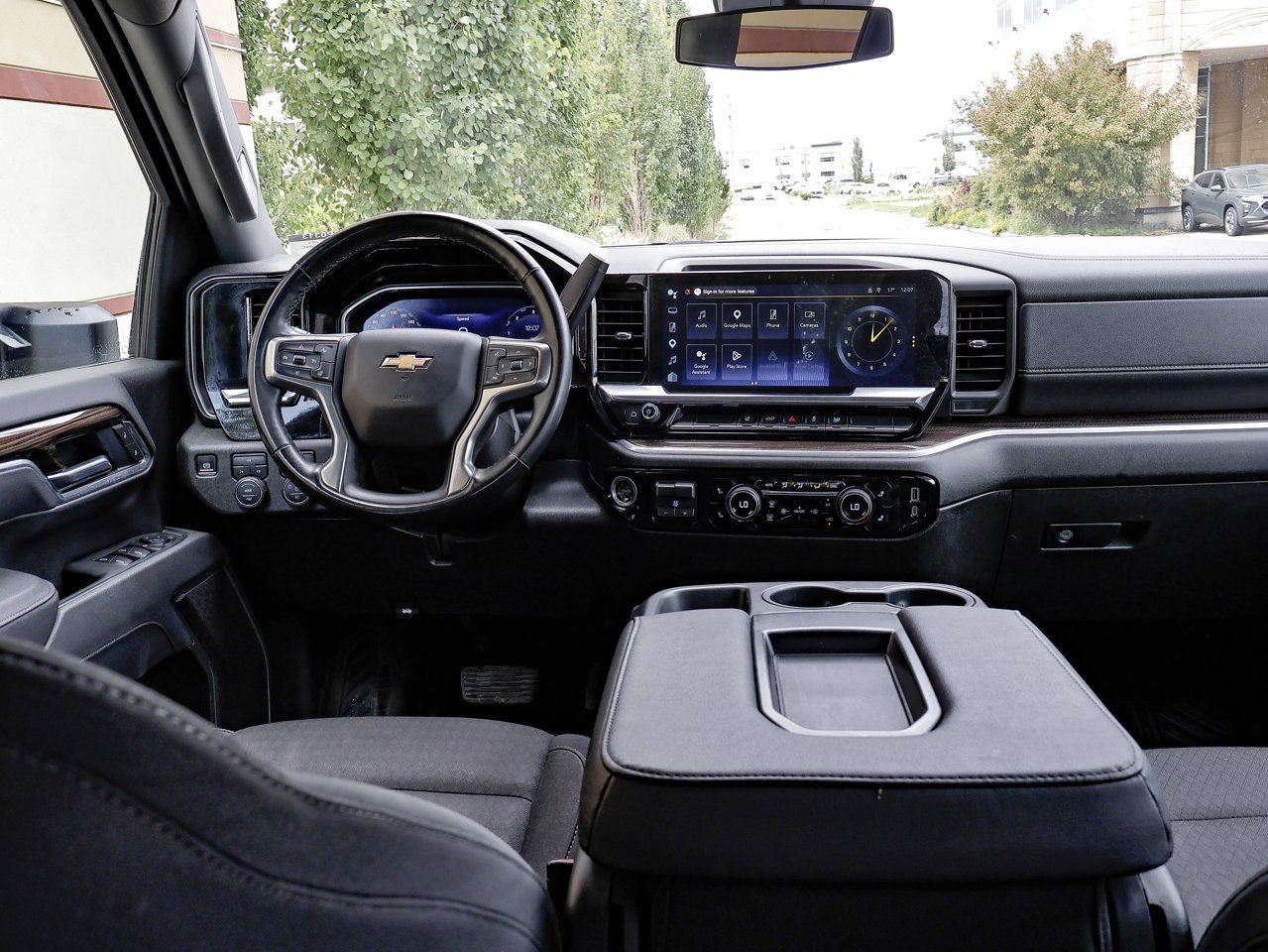 2025 Chevrolet Silverado 2500HD 4WD Crew Cab 159 LT White Sherwood Park - photo #26