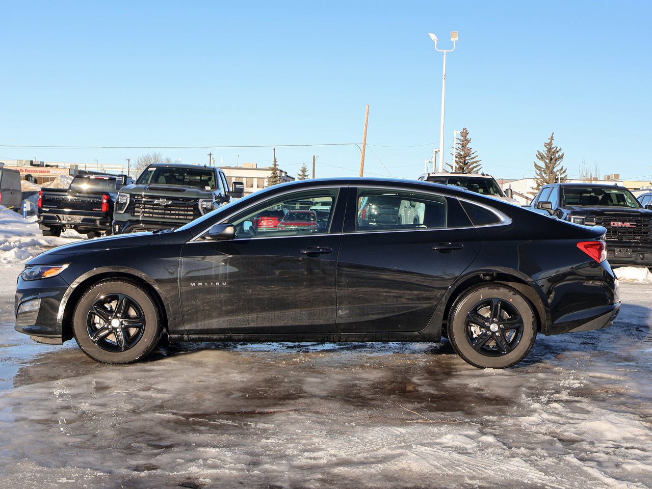 2024 Chevrolet Malibu 4dr Sdn LS Black Sherwood Park - photo #14