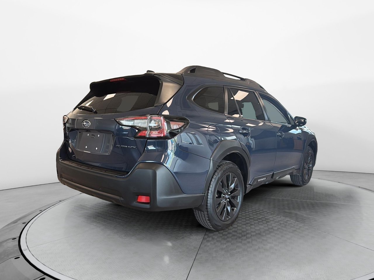 Subaru Outback Onyx 2023 Gris Baie-Comeau - photo #5