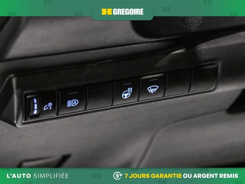 Toyota Corolla 821921 | LE AUTO AC TOIT NAV MAGS GR ELECT CAM RECUL BLEUTO 2022 Noir Laval - photo #16