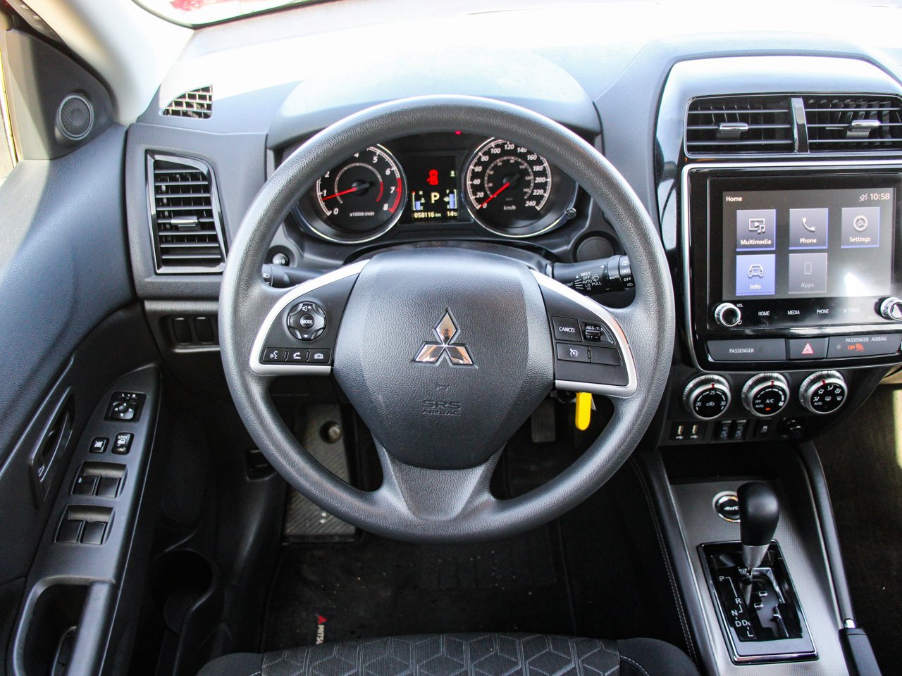 2024 Mitsubishi RVR ES AWC Red Sherwood Park - photo #16