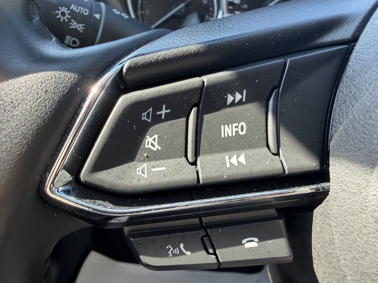 2022 Mazda CX-5 Grey Ste-Marie - photo #13