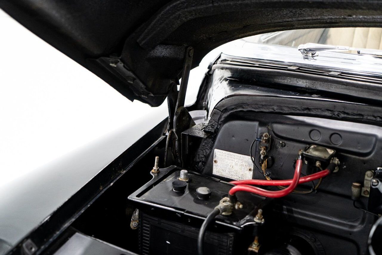 1951 Cadillac Fleetwood Unrestored factory black paint **PRICE IN USD** Black Montreal - photo #47