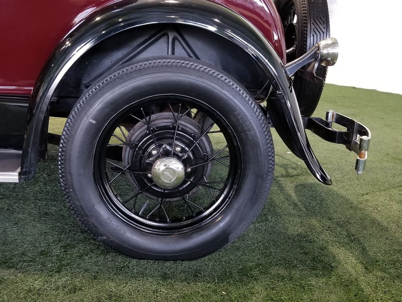Ford Modèle A 1930 Rouge Longueuil, - photo #13