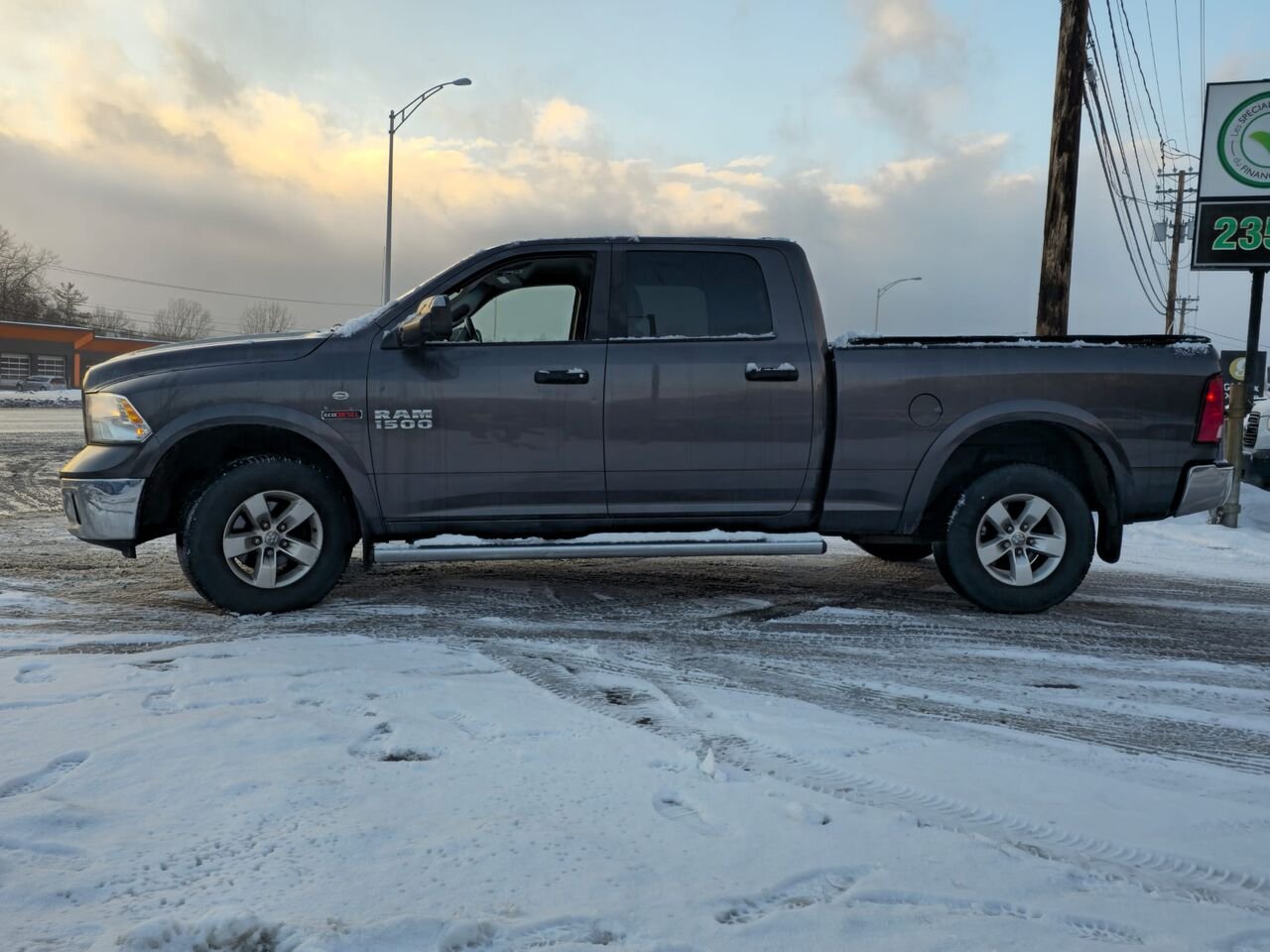 Ram 1500 2015 Gris Longueuil, - photo #1