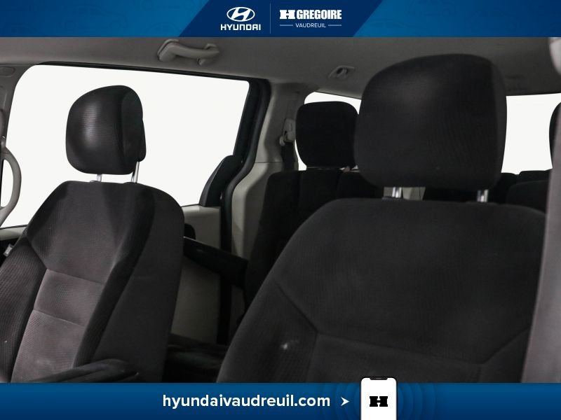 2018 Dodge GR Caravan Black Laval - photo #15