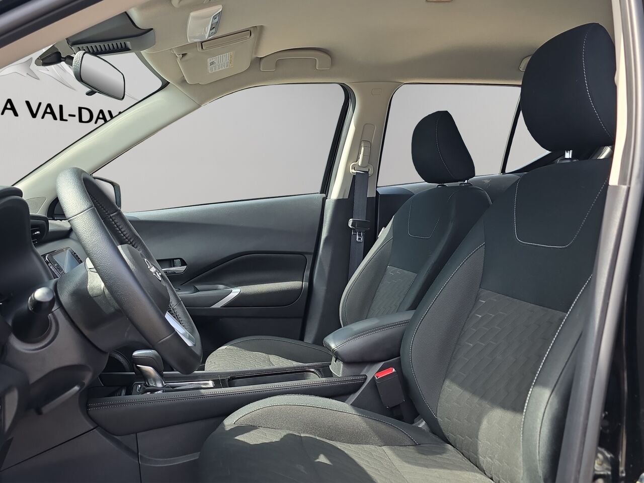 2024 Nissan Kicks SV TA, Commande audio au volant, caméra de recul Black Val-David - photo #6
