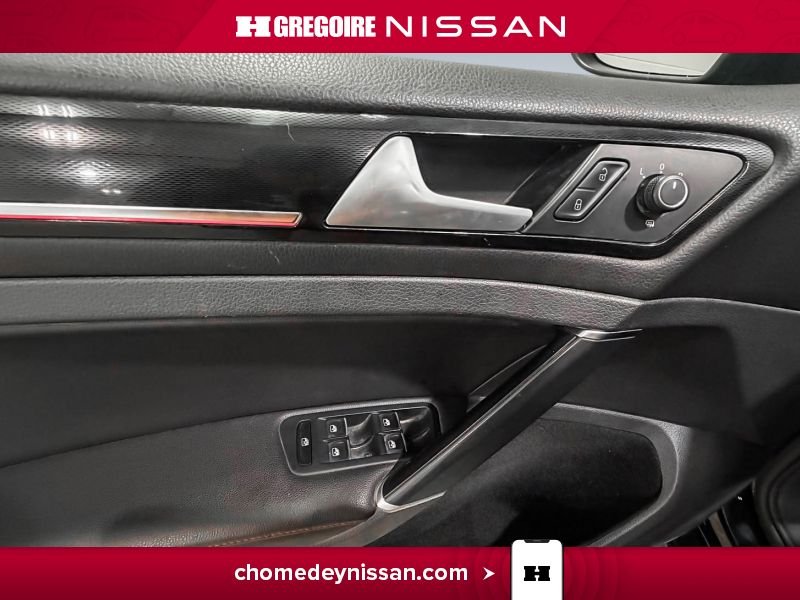 2016 Volkswagen Golf GTI Black Blainville - photo #13