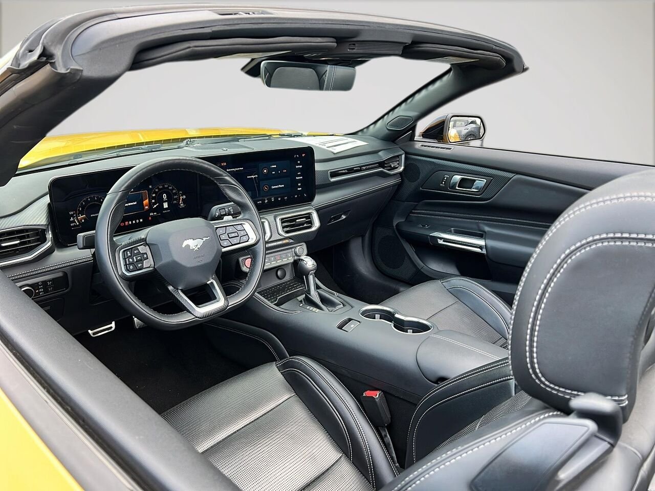 2024 Ford Mustang Yellow Québec - photo #19