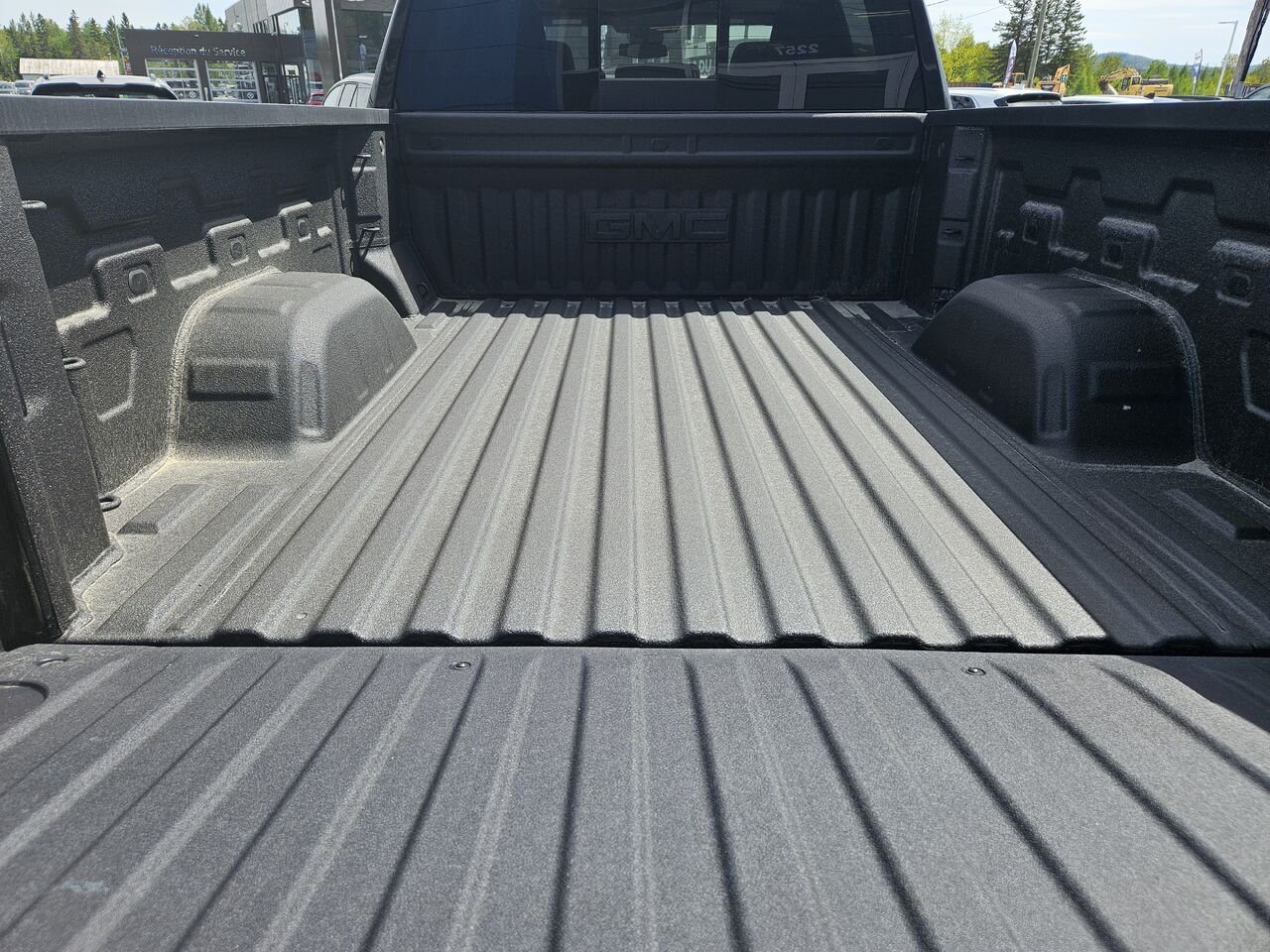 GMC Sierra 1500 Elevation cabine multiplace 4RM 157 po 2026 NOIR ONYX Thetford Mines - photo #25