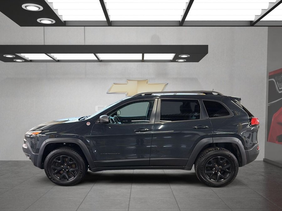 JEEP CHEROKEE + TRAILHAWK 4WD + GARANTIE DISPONIBLE 1-2-3 CHANCE AU CREDIT ! 2016 Gris
