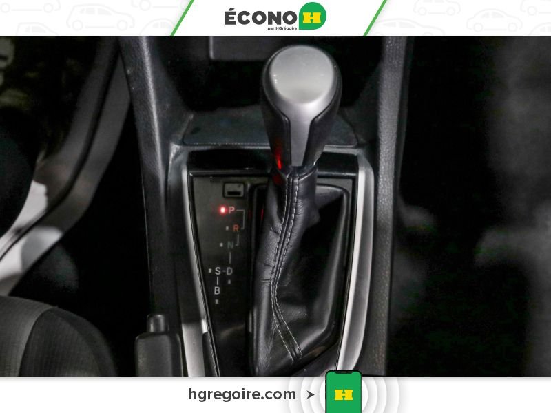 Toyota Corolla 2019 Blanc Saint-Eustache - photo #16