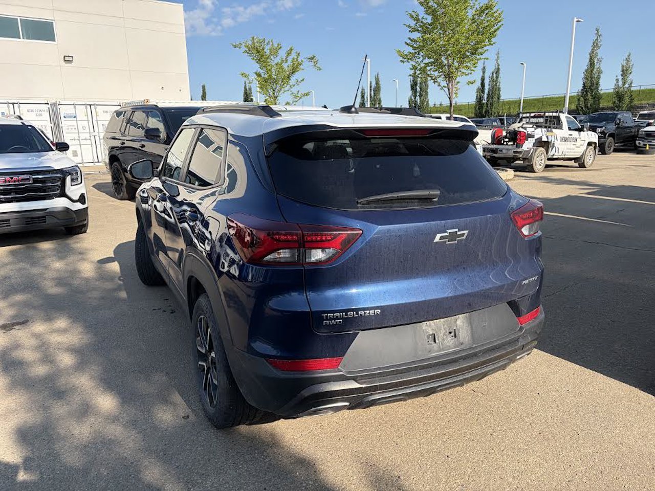 2023 Chevrolet Trailblazer AWD 4dr ACTIV Blue Sherwood Park - photo #3