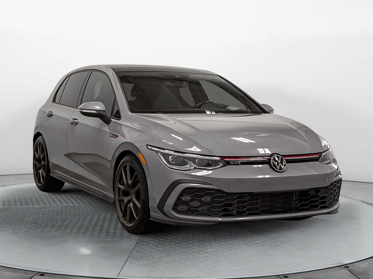 2023 Volkswagen GOLF GTI 2.0 TSI Performance Toit Ouvrant Manuelle Other Sherbrooke - photo #2