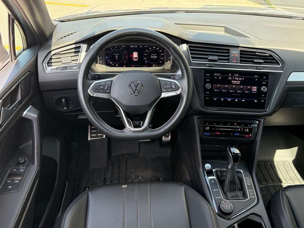2023 Volkswagen Tiguan Comfortline R-Line Black Edition Grey Gatineau - photo #12