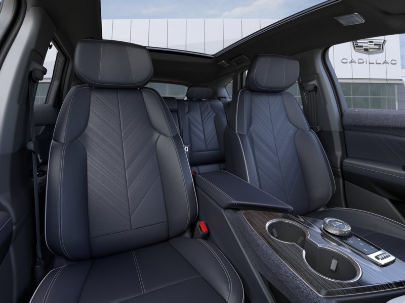2027 CADILLAC OPTIQ OPTIQ ELECTRIC PREMIUM LUXURY AWD (1SE) Vibrant White Tricoat Rivière-du-Loup - photo #5