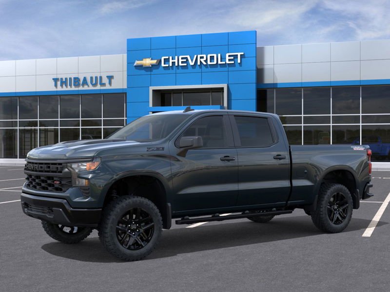 CHEVROLET SILVERADO 1500 Custom Trail Boss cabine multiplace 4RM 157 po 2026 Gris