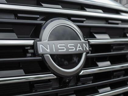 2026 Nissan Rogue 2-Tone Champagne Silver Blainville - photo #7