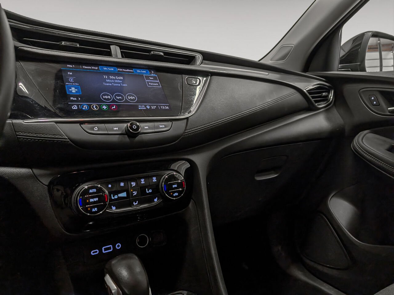 2023 BUICK ENCORE GX AWD Select Bas Km Sièges Chauffants Black Sherbrooke - photo #8