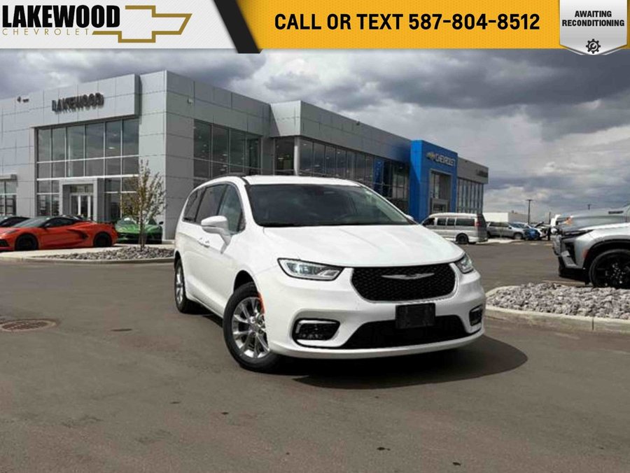 2022 Chrysler Pacifica 2022 White