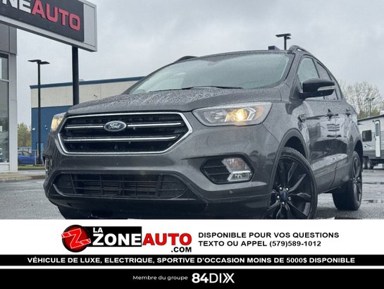 Ford Escape Titanium 2018 2018 Gris