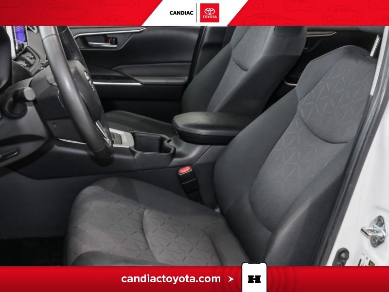 2024 Toyota Rav 4 White Laval - photo #15