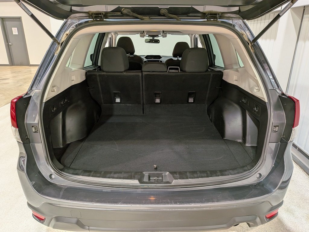 2021 Subaru Forester 2.5i Grey Val-David - photo #8