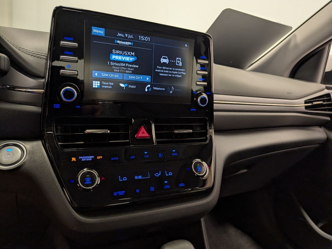 2021 Hyundai IONIQ Plug-in Hybrid Preferred Bas Kilométrage White Sherbrooke - photo #17
