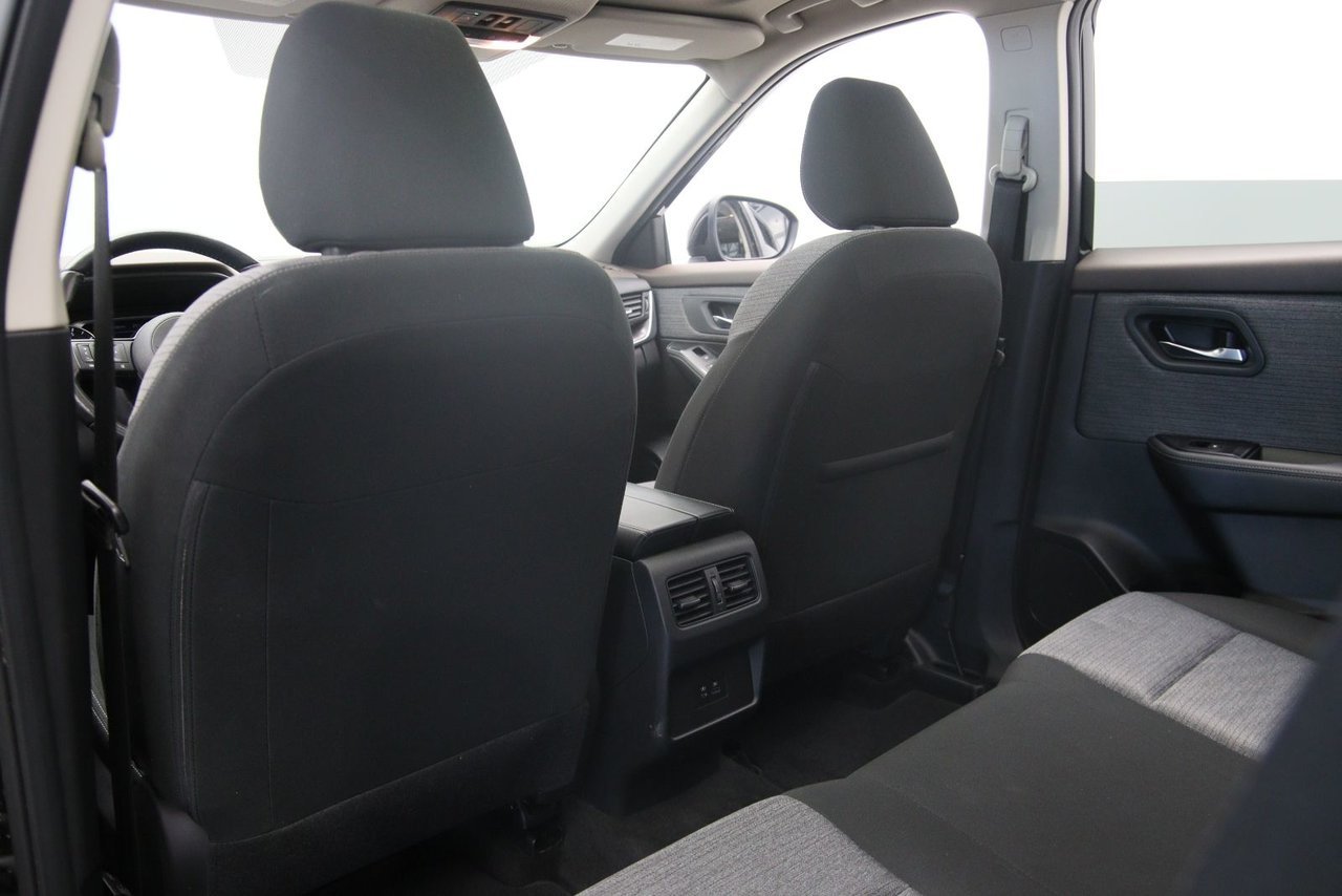 2023 Nissan Rogue VIN JN8BT3BB2PW186524 Black Baie-Comeau - photo #9
