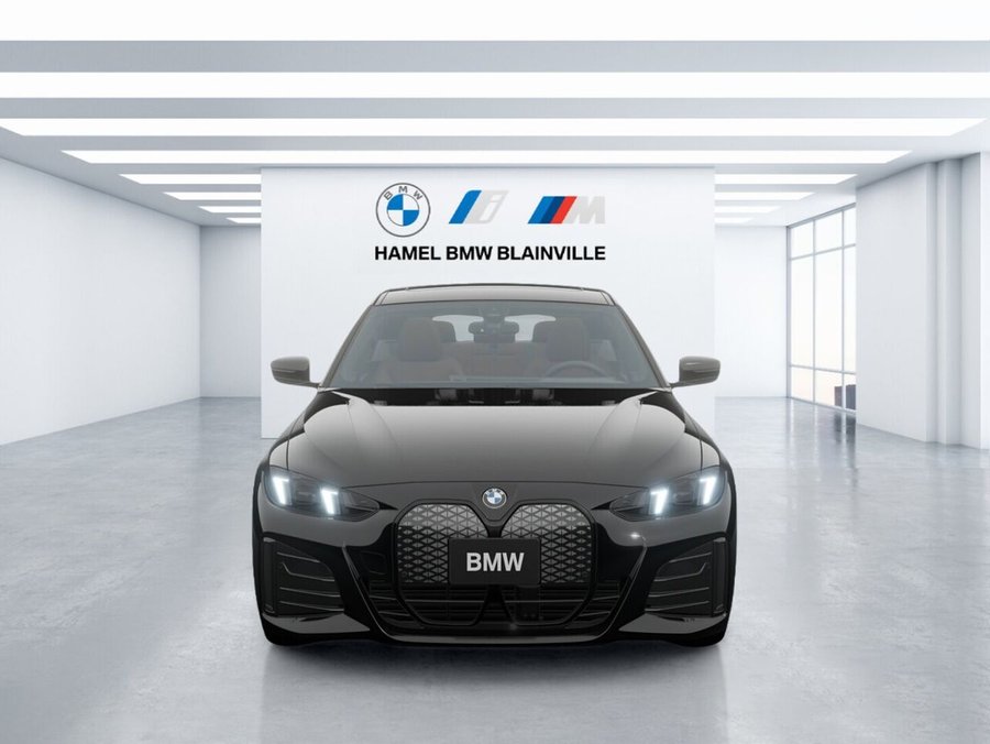 2026 BMW i4 2026 Black Sapphire Metallic