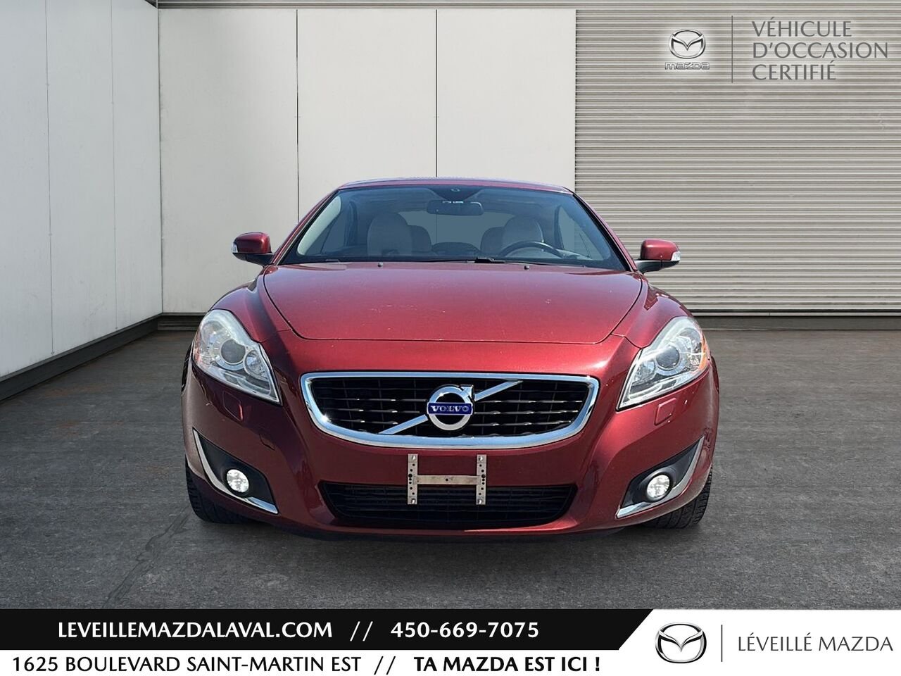 Volvo C70 Décapotable 2 portes T5 2012 Rouge Laval - photo #1
