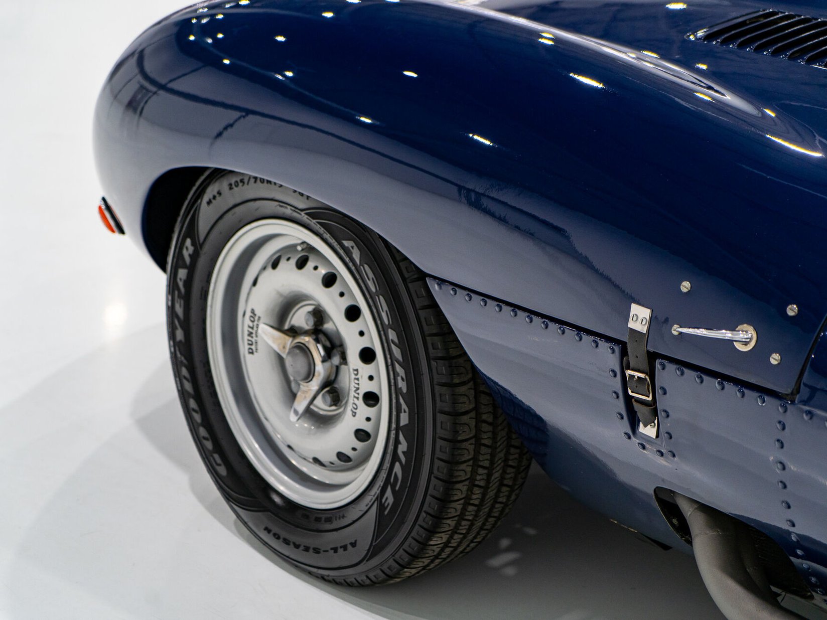 1960 Jaguar D-Type (Recreation) Construit par RAM Lm en utilisant un Moteur et transmission Jaguar **PRIX EN USD** Montreal - photo #39