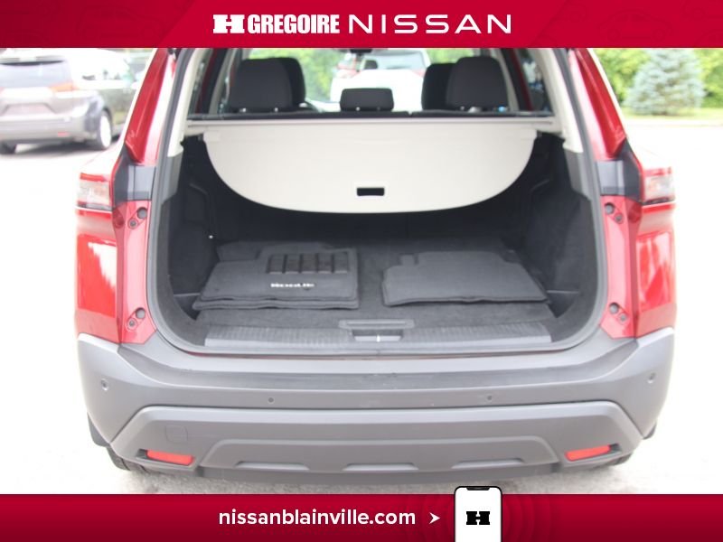 2021 Nissan Rogue Red Blainville - photo #25