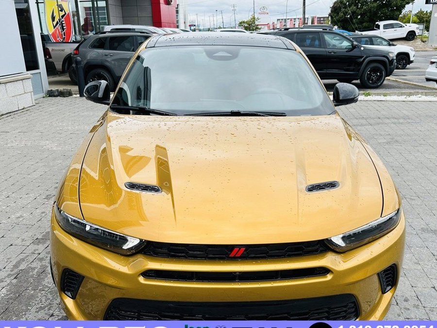 2024 Dodge Hornet Acapulco Gold