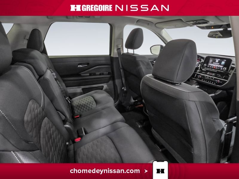 2022 Nissan Pathfinder Black Laval - photo #25