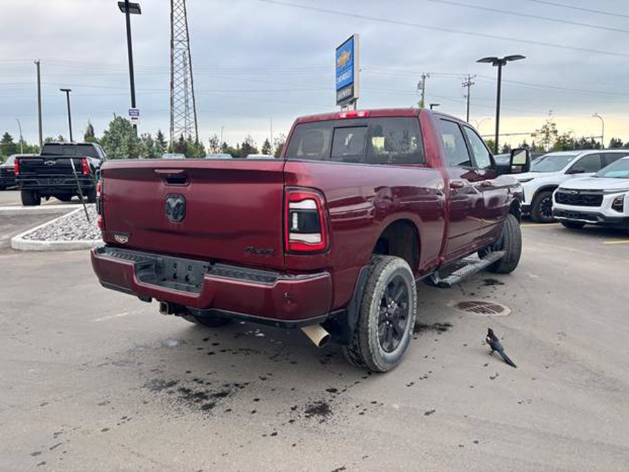 2024 Ram 2500 2024 Red