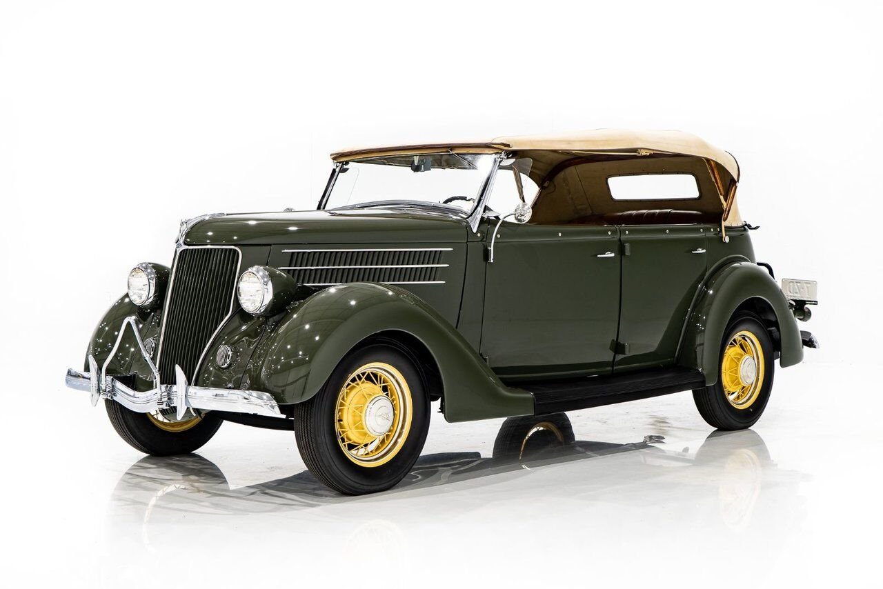 1936 Ford Model 48 Phaeton PRIX EN USD | Beautifully presented in original condition Green Montreal - photo #0