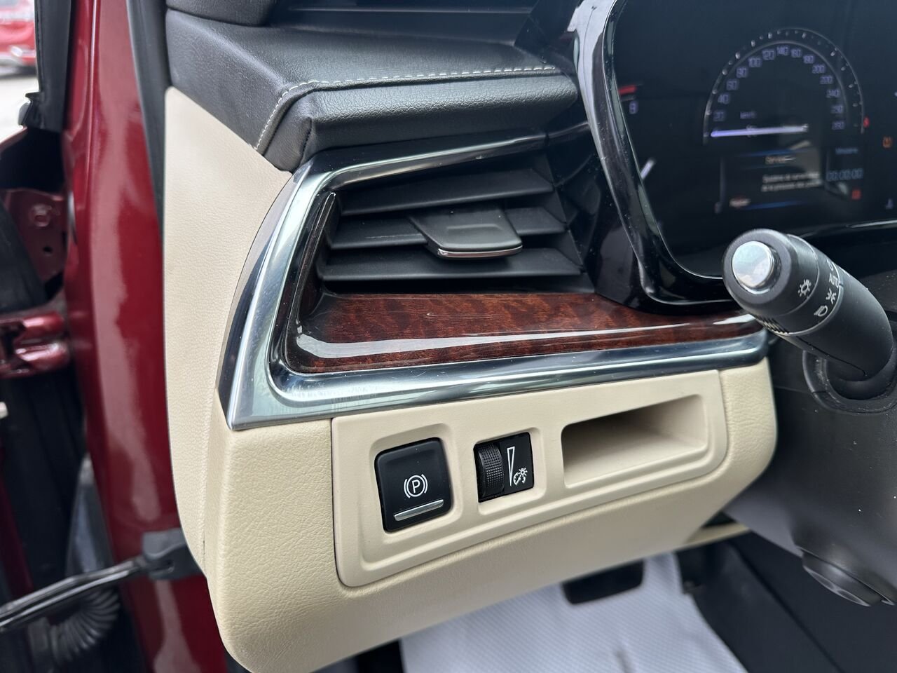 2017 CADILLAC XT5 LUXURY TI 4 portes de luxe Red Gatineau - photo #4